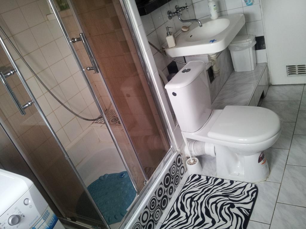 グダニスクSloneczny Apartament Z Balkonemアパートメント エクステリア 写真
